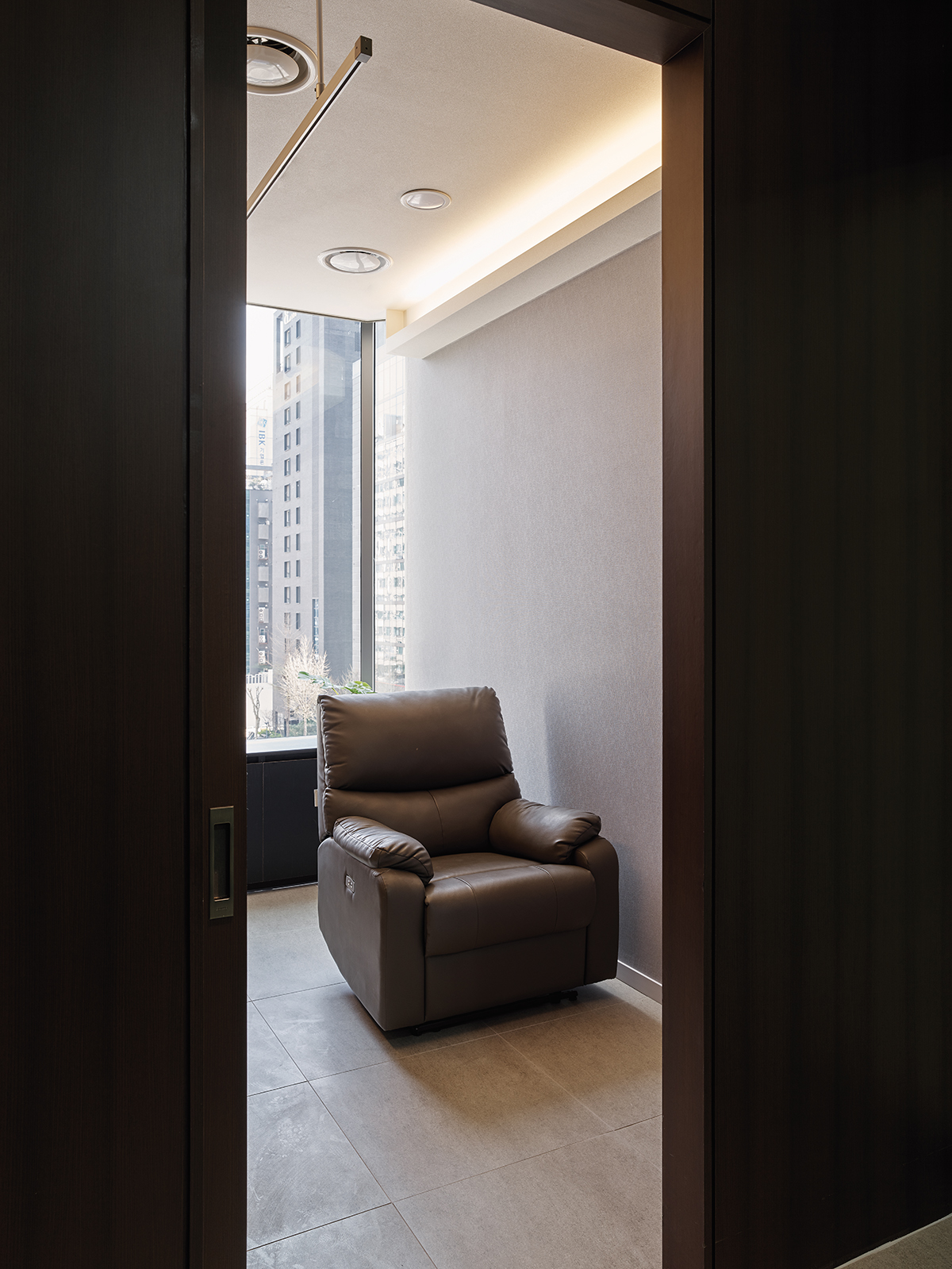 Сонму Жин нүдний эмнэлэг - Зураг 19