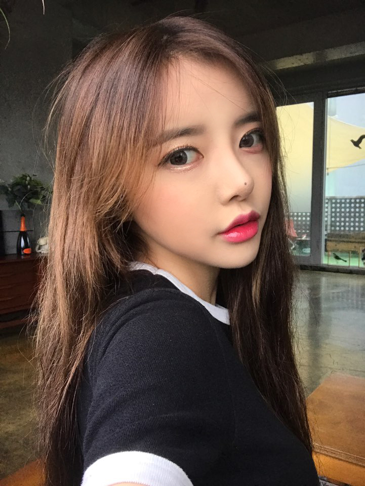 Thu nhỏ hàm vuông, cắt gọt vỏ xương, tái phẫu thuật mũi, chỉnh sửa mũi lệch, cấy mỡ toàn mặt