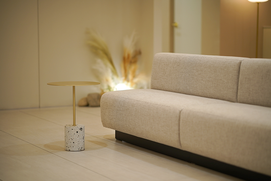 オールリティング美容外科 - 写真 3