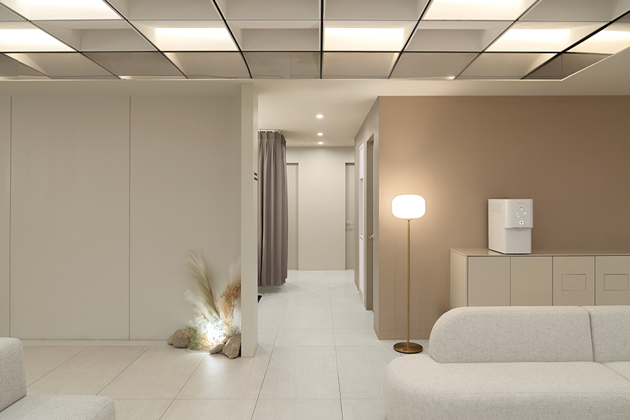 オールリティング美容外科 - 写真 5