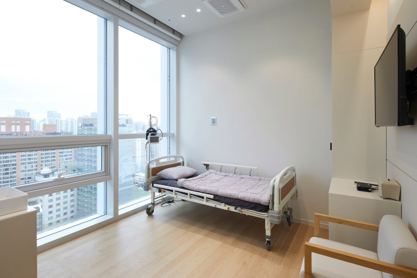 Лиенжан гоо сайхны мэс заслын эмнэлэг - Зураг 16